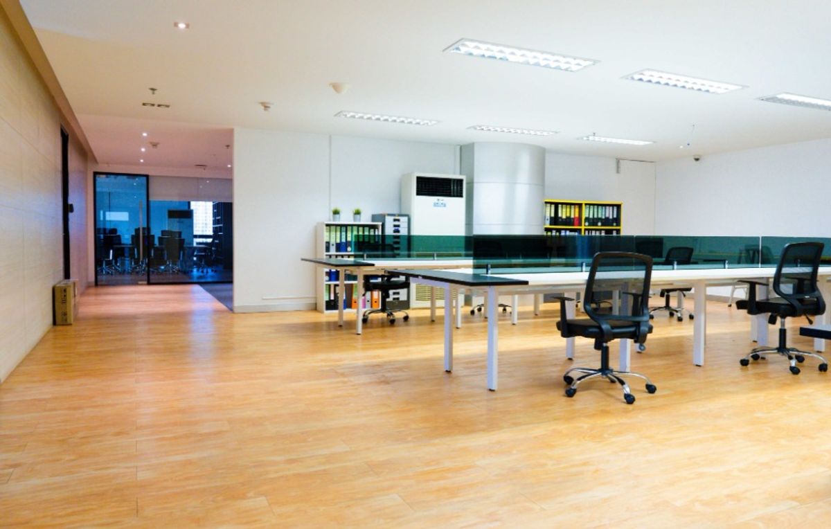 For RentOfficeSukhumvit, Asoke, Thonglor : The office for rent in Soi Ekkamai, size 389 sq.m. in good condition, ready to use.