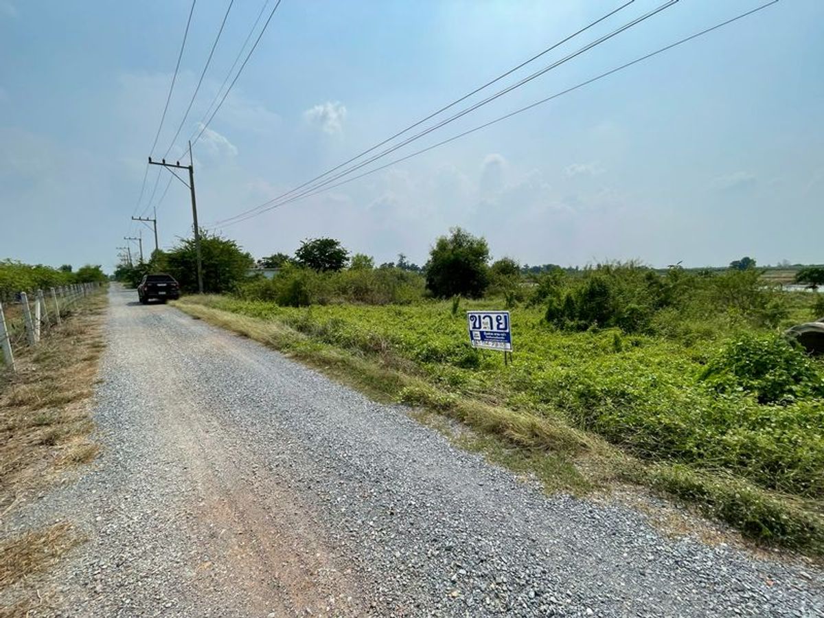 ขายที่ดินปทุมธานี รังสิต ธรรมศาสตร์ : ขายที่ดิน 100 ตรว ลาดหลุมแก้ว ใกล้วัดเจดีย์หอย ตำบลระแหง อำเภอลาดหลุมแก้ว จังหวัดปทุมธานี