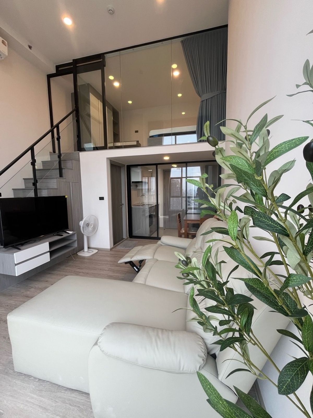 For RentCondoPinklao, Charansanitwong : Duo room for rent, 26th floor, Building A