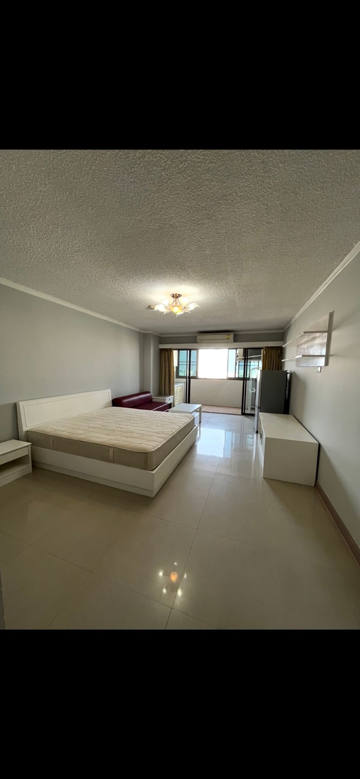 For RentCondoRatchadapisek, Huaikwang, Suttisan : Vacant room for rent, Condo Sriwara Mansion 1, studio, 1 bathroom, size 40 sq m, 18th floor, room 236/431