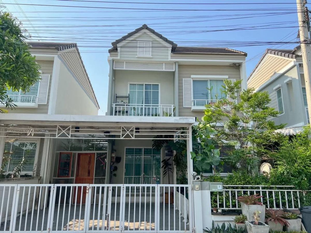 For RentTownhomeSamut Prakan,Samrong : Rent