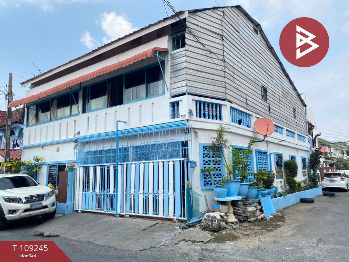 ขายทาวน์โฮมลาดพร้าว เซ็นทรัลลาดพร้าว : ขายทาวน์เฮ้าส์ หมู่บ้านลาดพร้าววิลเลจ (Latphrao Village) กรุงเทพมหานคร