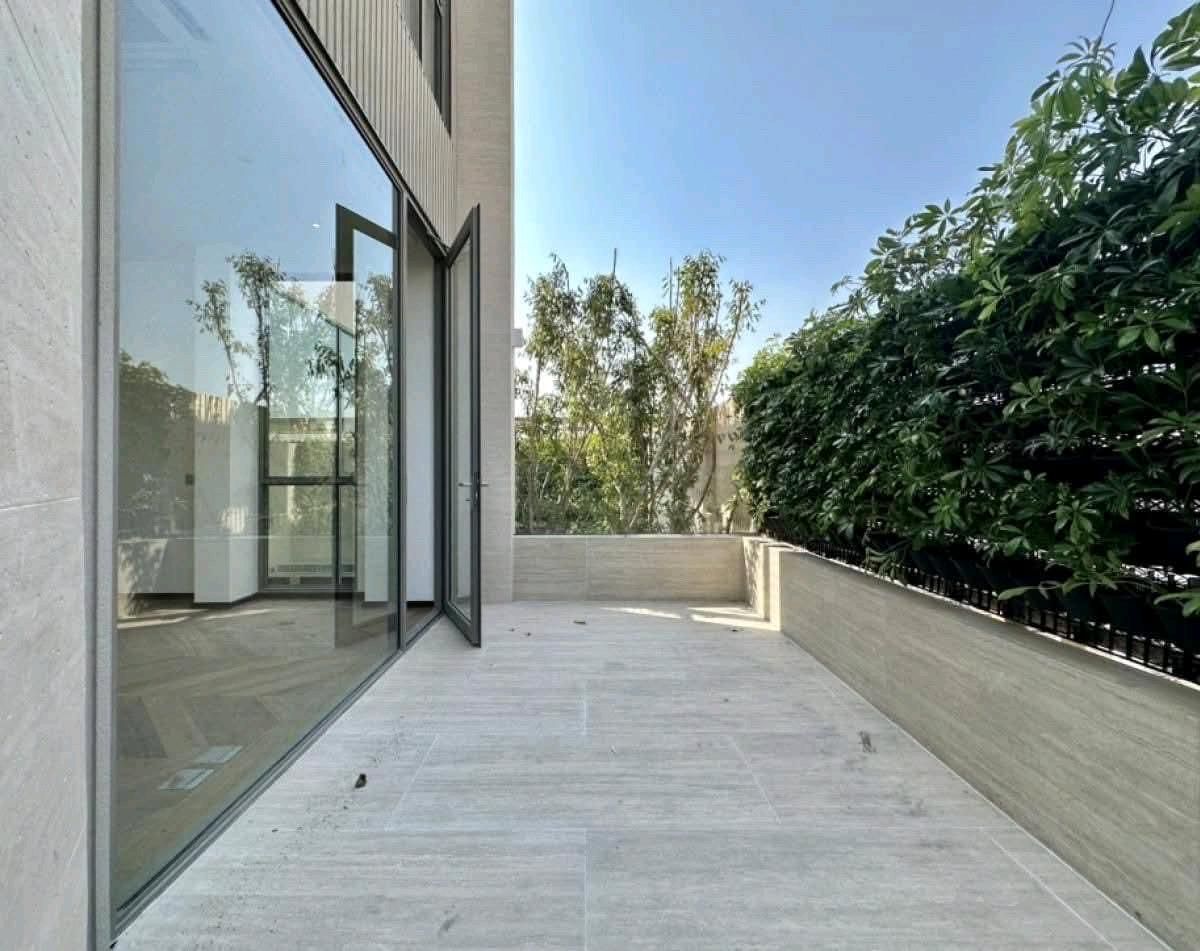 ขายบ้านสาทร นราธิวาส : 🚩บ้าน 3 ชั้น พร้อมสระว่ายน้ำส่วนตัว ใกล้ รร.นานาชาติ Shrewsbury เพียง 950 เมตร!