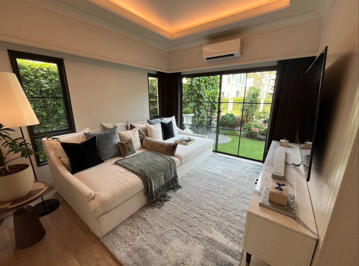 For SaleHouseBangna, Bearing, Lasalle : ✨ Luxurious detached house for sale near Mega Bangna✨ Setthasiri Bangna Km. 10