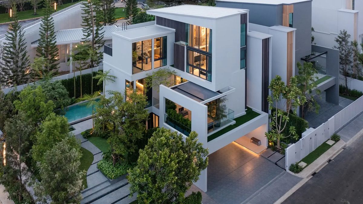 ขายบ้านบางนา แบริ่ง ลาซาล : VIVE Bangna KM.13 ➡️ซื้อตรงกับโครงการ  Exclusive Design เพียง 95 ยูนิต บนทำเลคุณภาพถนนบางนา-ตราด กม.13