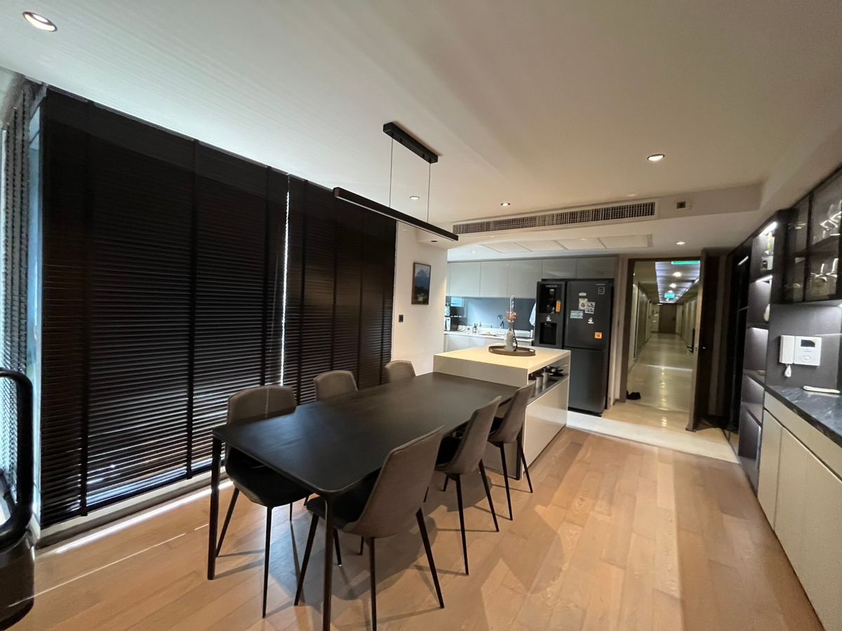 For RentCondoWitthayu, Chidlom, Langsuan, Ploenchit : Klass Sarasin-Rajadamri 3 bedrooms 125 sq.m.