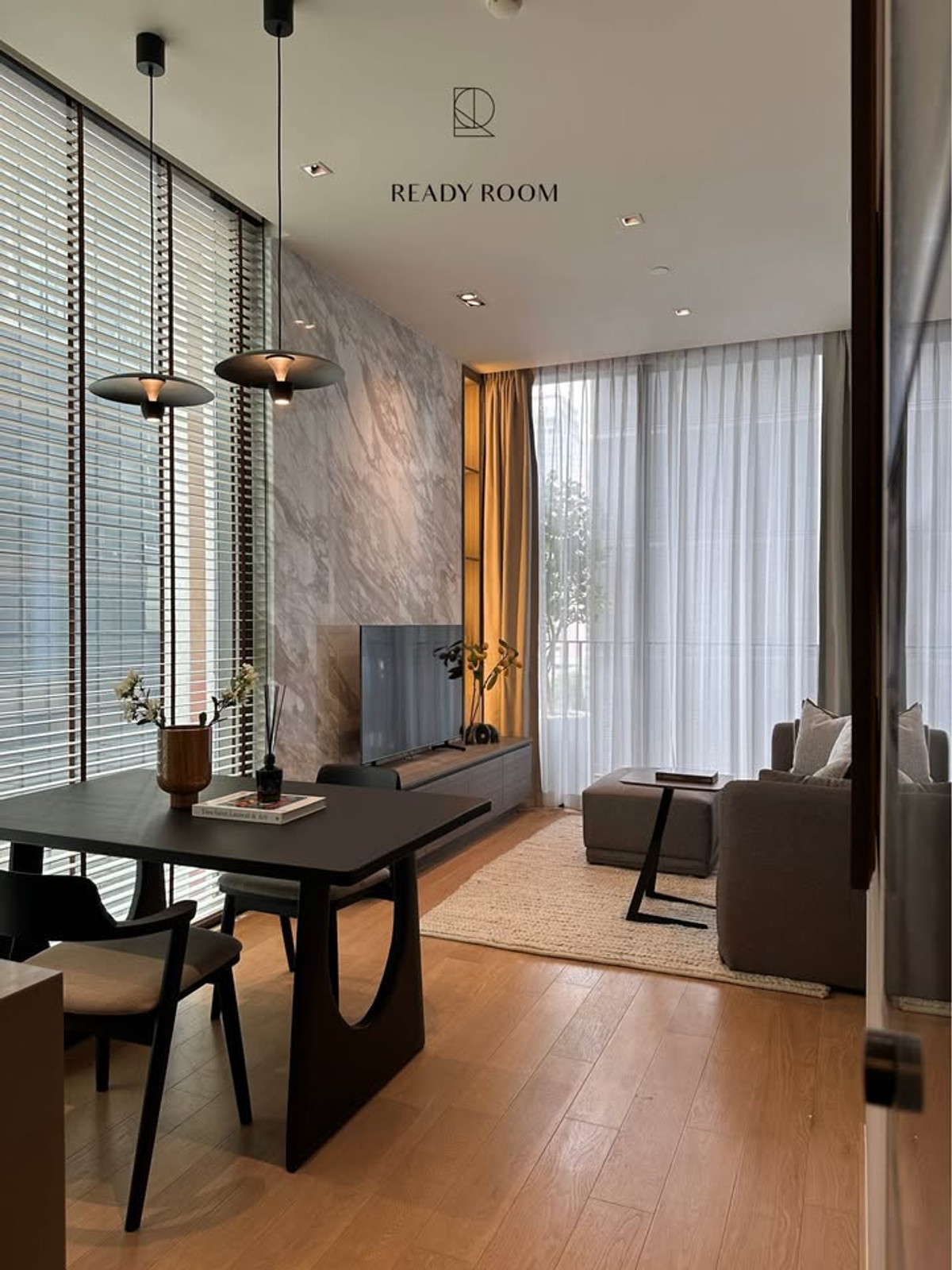 For RentCondoWitthayu, Chidlom, Langsuan, Ploenchit : ✨ GT15941 | Luxury condo at 28 Chidlom, convenient travel, beautiful room, fully furnished. Ready to rent