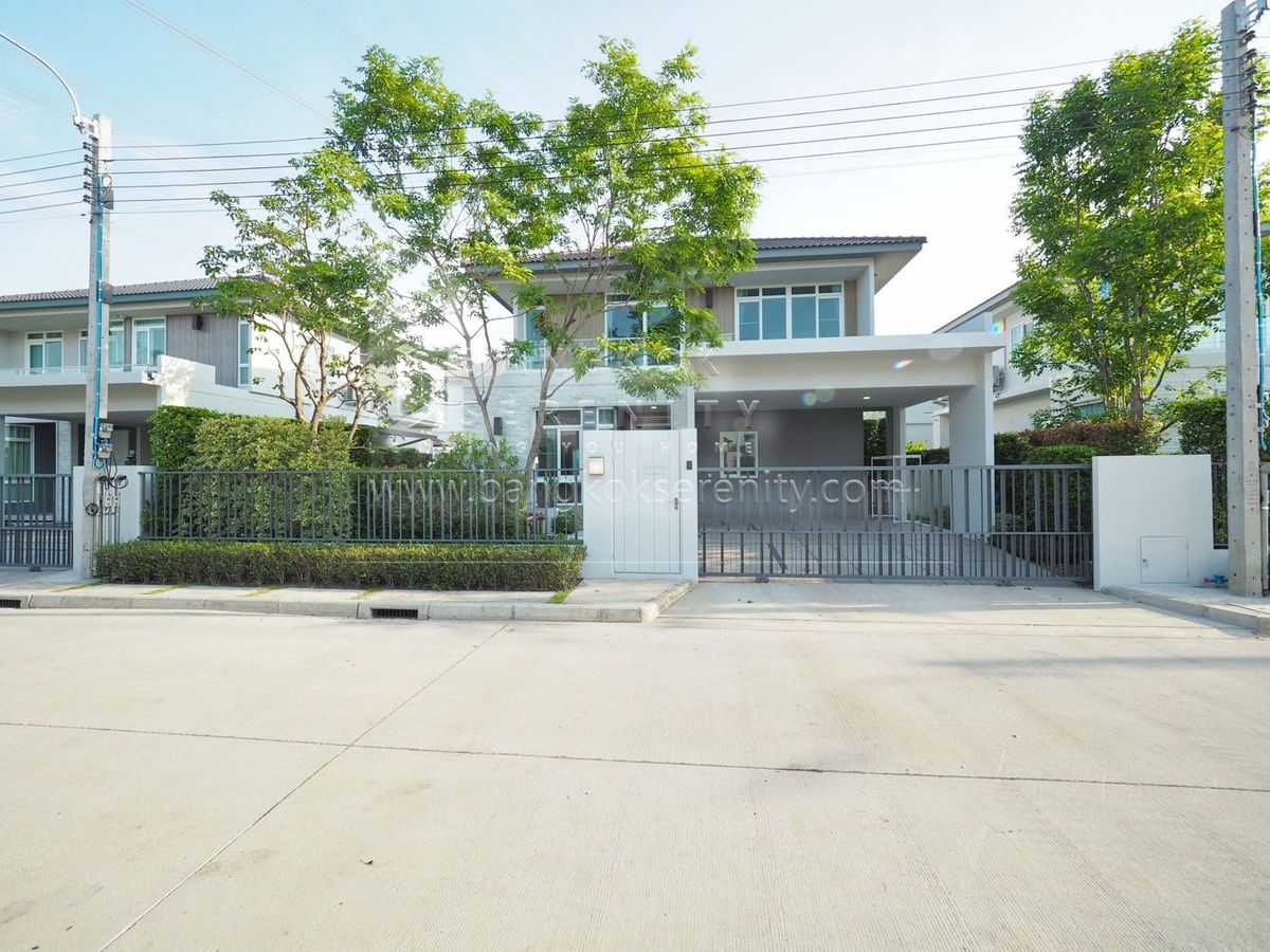 ให้เช่าบ้านลาดกระบัง สุวรรณภูมิ : Mantana Bangna Wongwaen for rent 