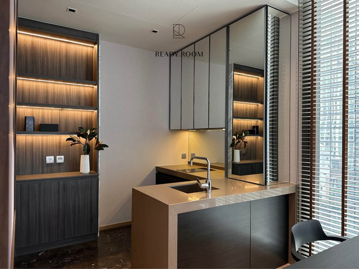 For RentCondoWitthayu, Chidlom, Langsuan, Ploenchit : ✨ GT15941 | Luxury condo at 28 Chidlom, convenient travel, beautiful room, fully furnished. Ready to rent