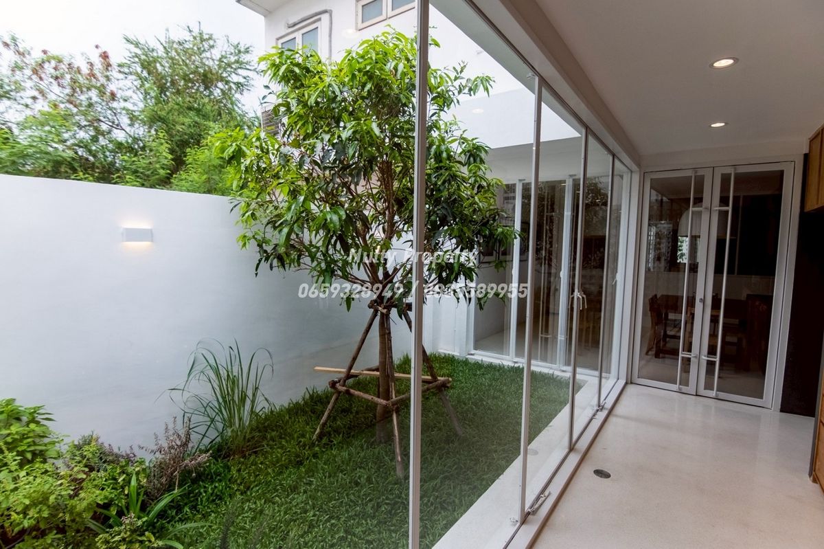 ขายทาวน์โฮมรัชดา ห้วยขวาง : ทาวน์โฮม 3 ชั้น ซอยรัชดา 36 ใหม่ทั้งหลัง พร้อมเข้าอยู่ ทำเลดีมาก