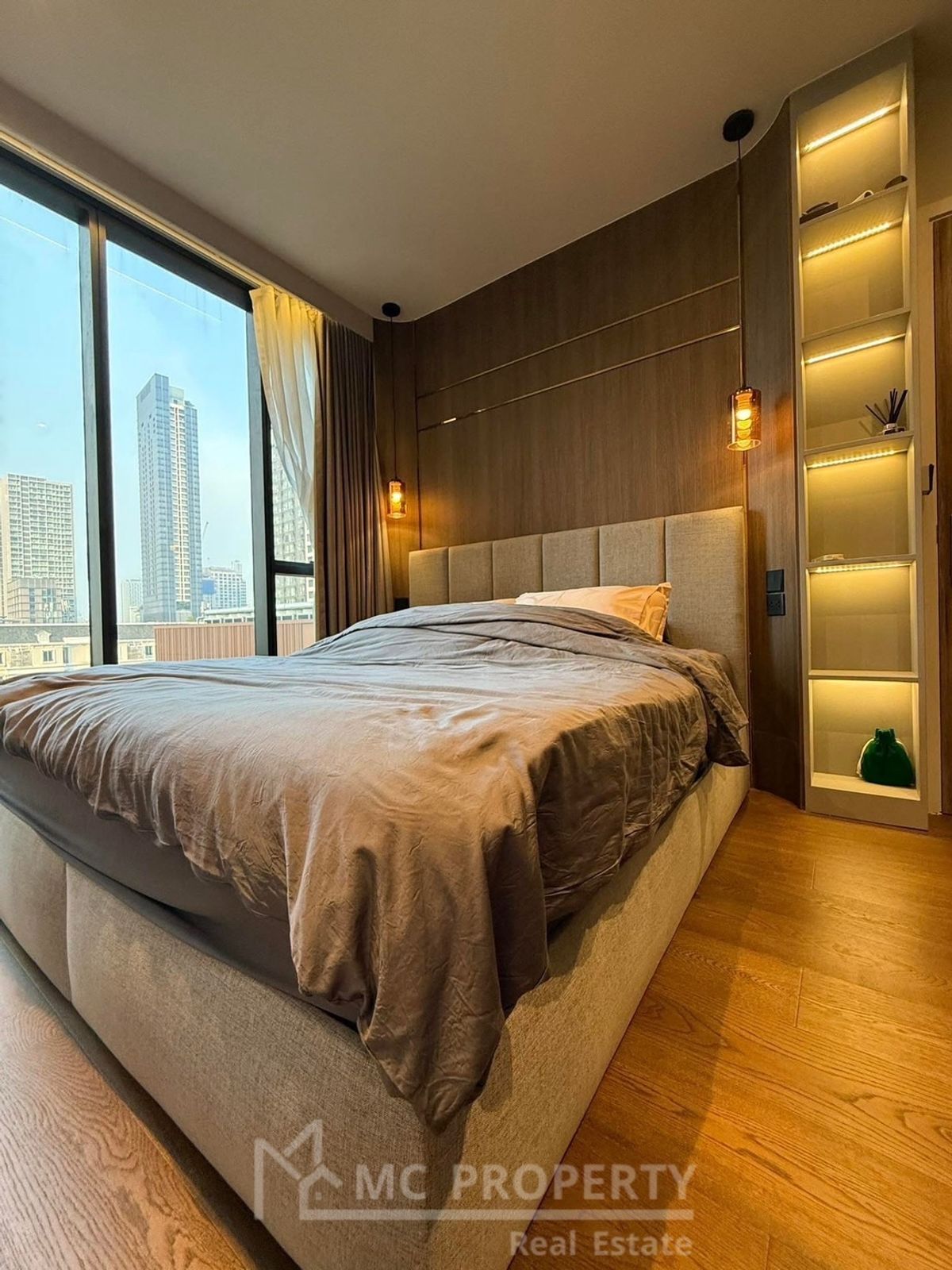ให้เช่าคอนโดสุขุมวิท อโศก ทองหล่อ : IDEO Q SUKHIMVIT 36 ให้เช่า 1 ห้องนอน 38SQM ชั้นต่ำเพียง 35,000