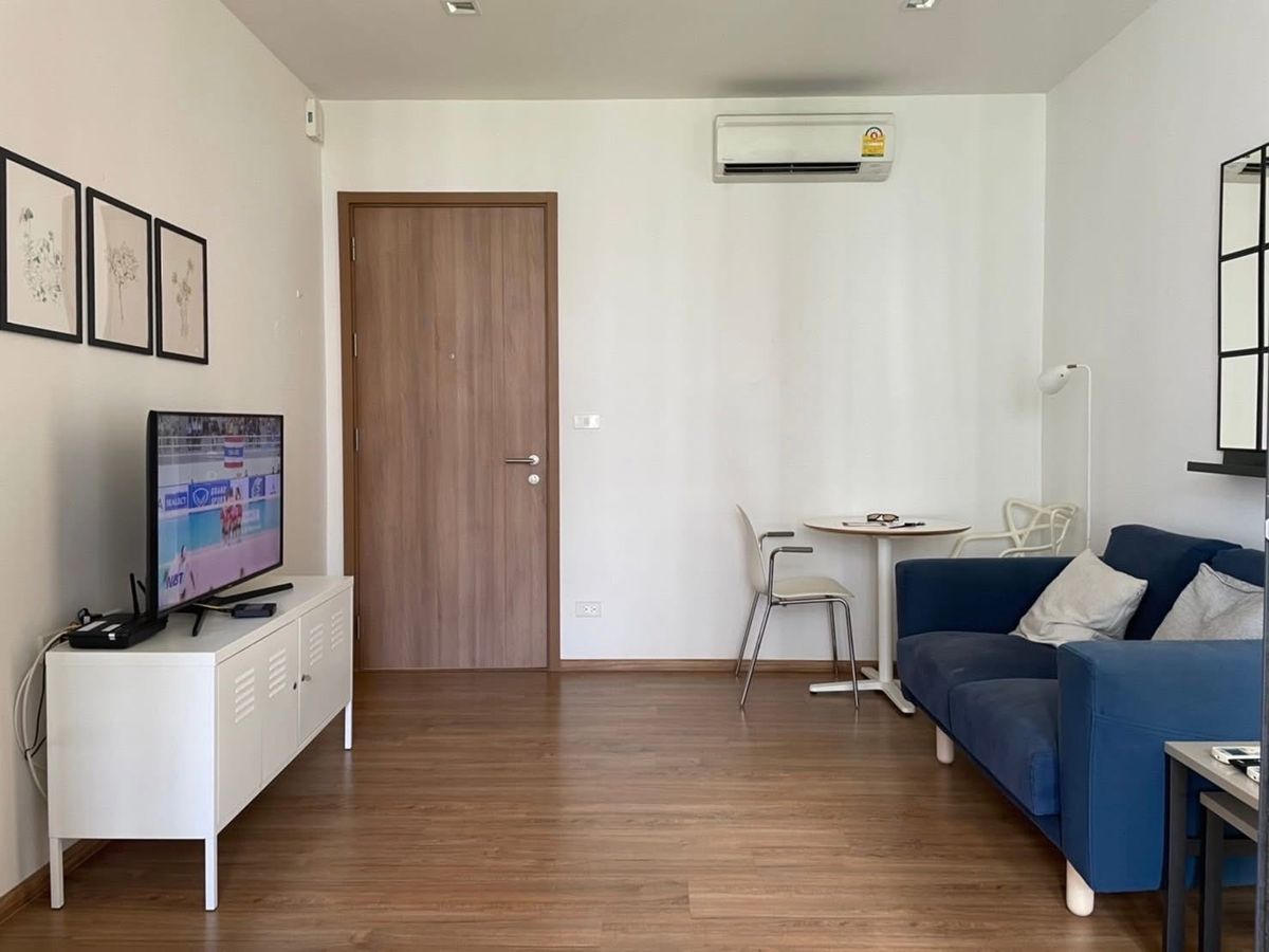 ขายคอนโดอ่อนนุช อุดมสุข : ขาย Hasu haus ห้องมุม ขนาด 35.81 Sq.m 1 bed เพียง 5 MB เท่านั้น !! ติดต่อ 086-795-9997 (จิม)