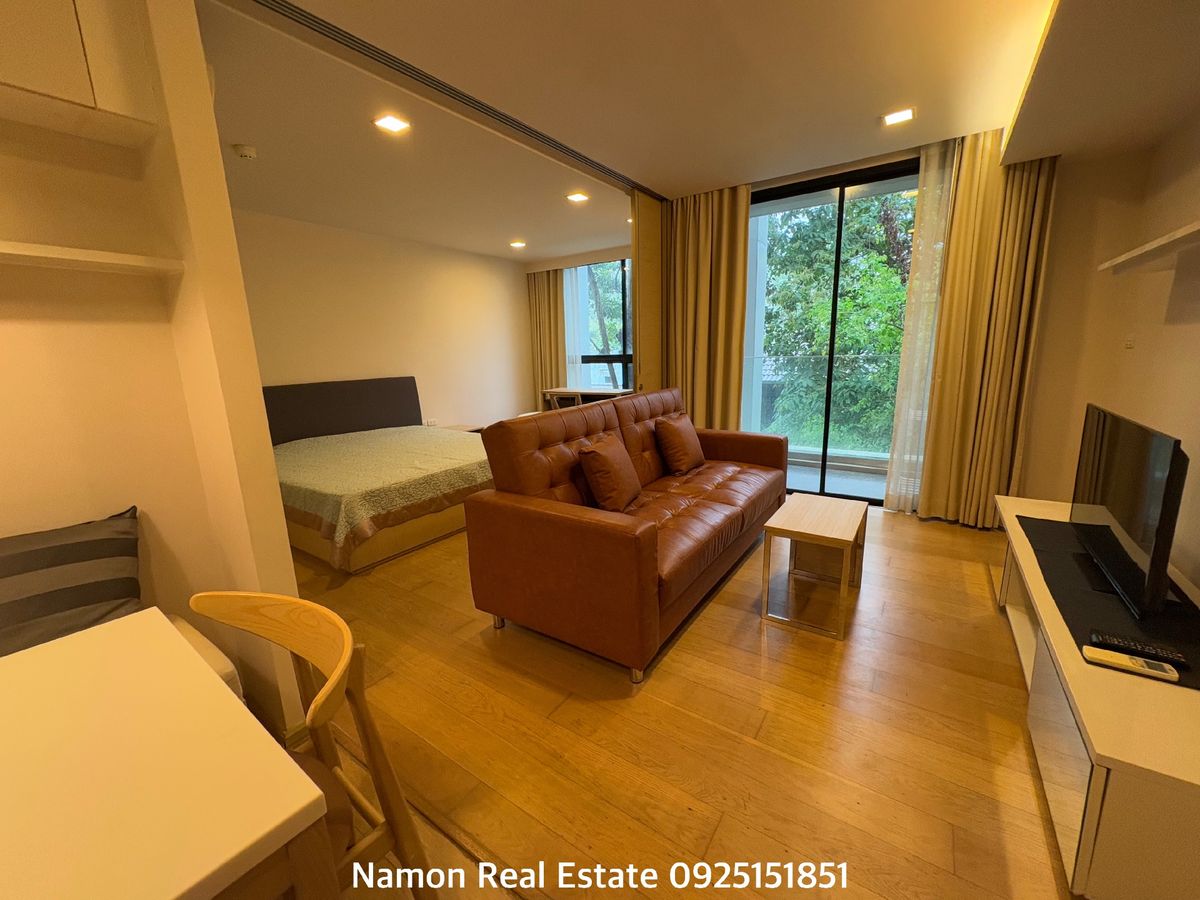 ให้เช่าคอนโดสุขุมวิท อโศก ทองหล่อ : For rent Liv@49 (1bed/1bath) Ready to move in 1 May 2025