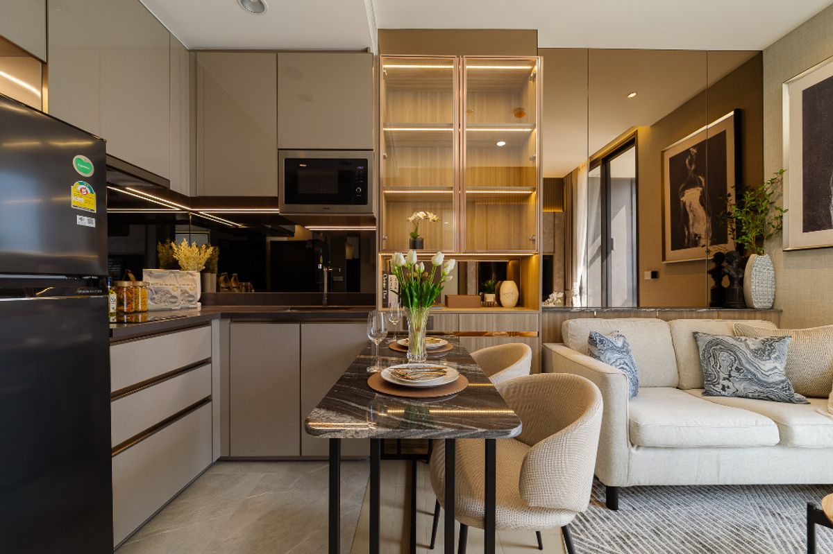 ให้เช่าคอนโดราชเทวี พญาไท : The Extro Phayathai Rangnam【𝐒𝐄𝐋𝐋 & 𝐑𝐄𝐍𝐓】🔥คอนโดสุดโมเดิร์นลักซ์ชัวรี แต่งครบสไตล์โทนครีม นวล สบายตา เรียบหรู🔥 ติดต่อไลน์ไอดี: @hacondo