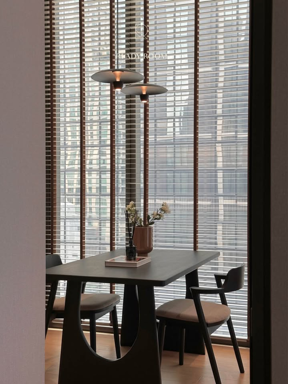 For RentCondoWitthayu, Chidlom, Langsuan, Ploenchit : ✨ GT15941 | Luxury condo at 28 Chidlom, convenient travel, beautiful room, fully furnished. Ready to rent