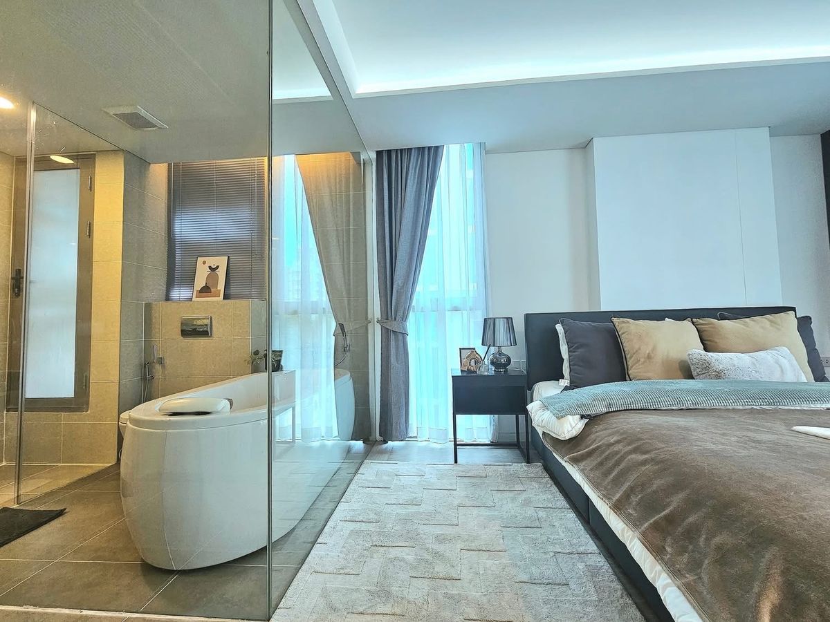 For SaleCondoSukhumvit, Asoke, Thonglor : 📍 Decorated with Siamese 39 size 72 SQ.M 2 Bed 2 Bath, only 8.7 MB !! Contact 086-795-9997