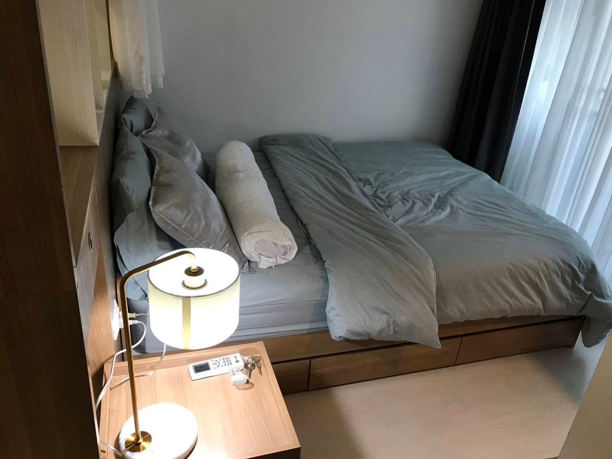 For RentCondoOnnut, Udomsuk : 🩷🌈 For rent 🧸🌳🌷the log 3 (The Lock 3 Sukhumvit 101/1) 🧸 Size 28 sq.mons, 8th floor, L // 1 stud 1 bathroom, Village view 🪧 Price 7,000 baht 
 

