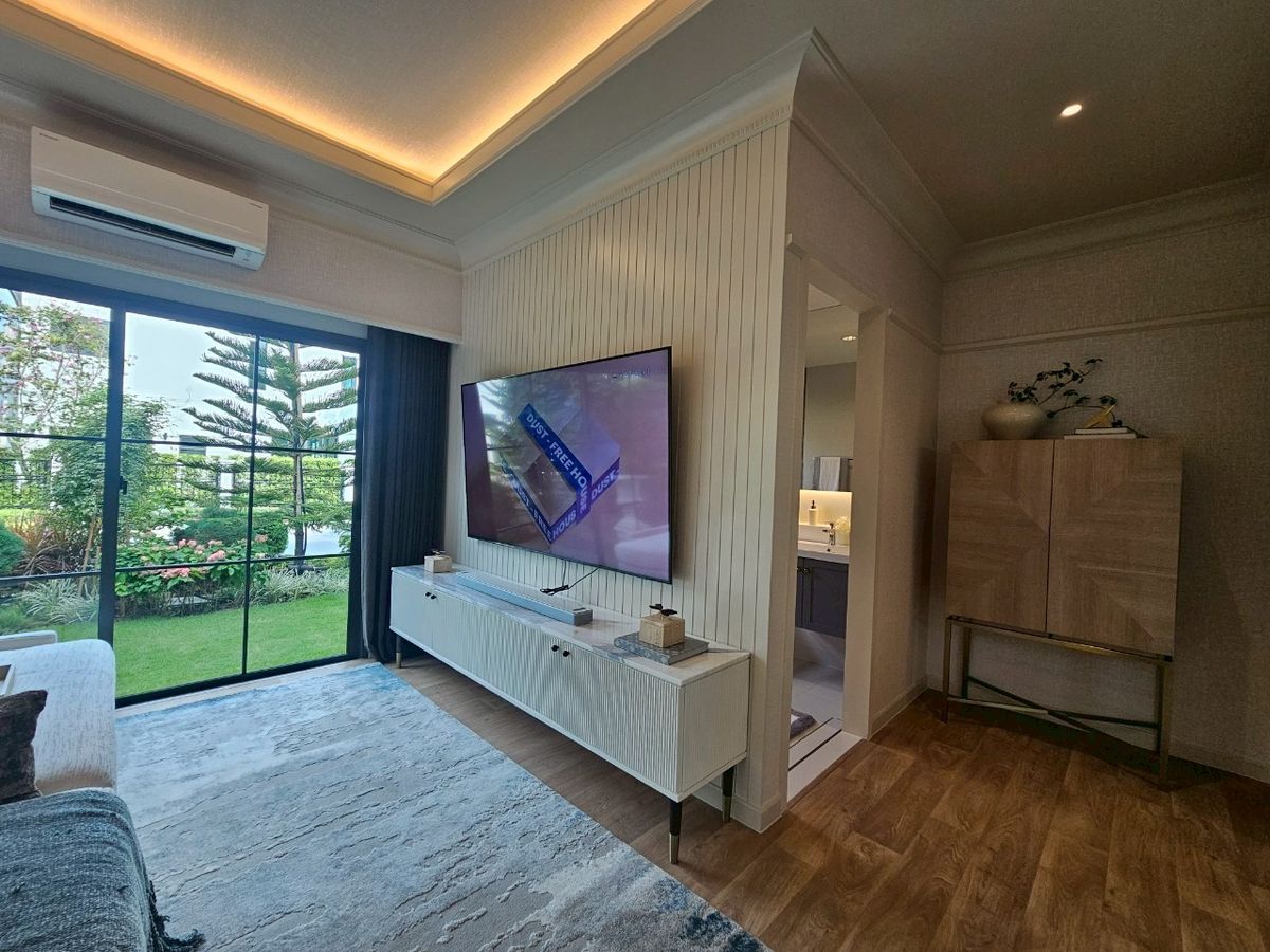 For SaleHouseBangna, Bearing, Lasalle : For Sale Setthasiri Bangna Km.10 Contact 095-5300101 (Emi)
