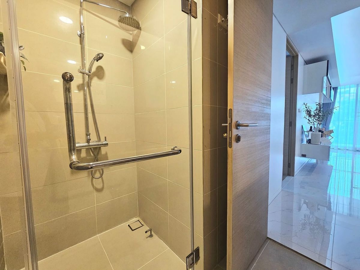 For SaleCondoSukhumvit, Asoke, Thonglor : 📍 Decorated with Siamese 39 size 72 SQ.M 2 Bed 2 Bath, only 8.7 MB !! Contact 086-795-9997