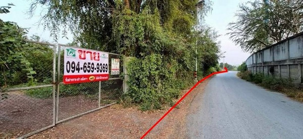 For SaleLandNakhon Pathom : Land for sale Behind the PTT gas station, Malai Man KM. 39, Sor. Sor. Sor. 4 (Garuda) 4-3-86 Rai, Huai Muang Subdistrict, Kamphaeng Saen District, Nakhon Pathom Province.