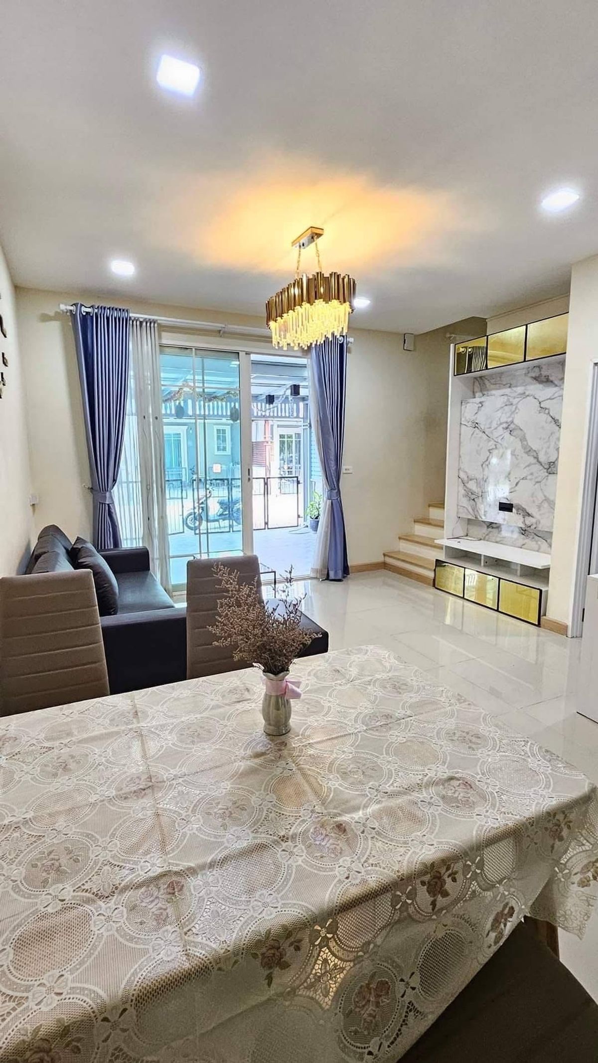 For RentTownhomeBangna, Bearing, Lasalle : Golden Town Sukhumvit Lasalle