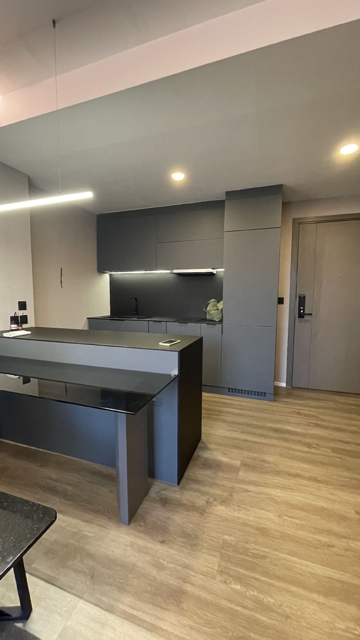 ให้เช่าคอนโดบางนา แบริ่ง ลาซาล : เช่าราคาดี ห้องมุมส่วนตัว 22,000.- Very Lasalle Condominium 58 ตร.ม. ชั้น 4  มี 2 นอน 2 น้ำ พร้อมอยู่ทันที