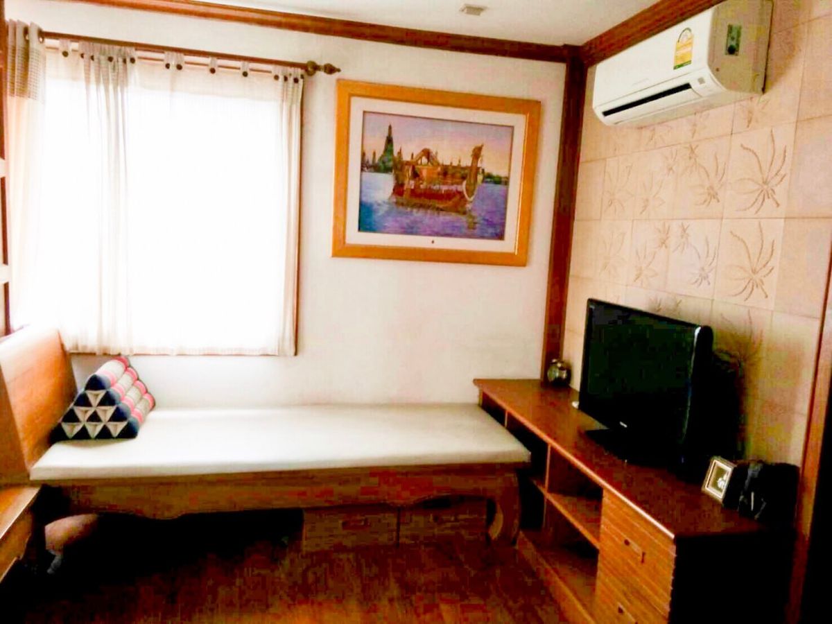 For SaleCondoSiam Paragon ,Chulalongkorn,Samyan : One Siam【𝐒𝐄𝐋𝐋 & 𝐑𝐄𝐍𝐓】🔥Heritage Luxury style room in the middle of Siam city. Wide usable area  Full built-in furniture system 🔥 Contact Line ID: @hacondo