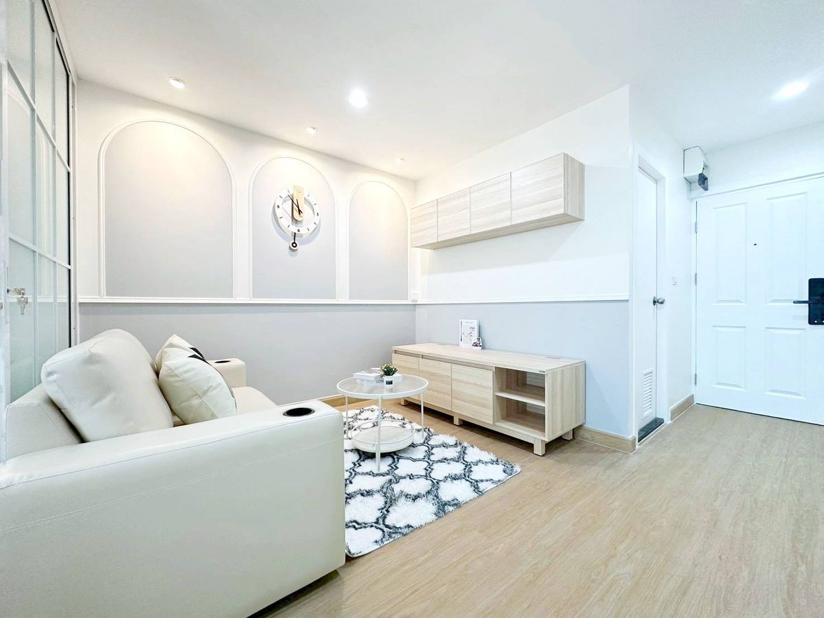 For SaleCondoOnnut, Udomsuk : Who says that Sukhumvit must be expensive? Come to see this room first and will know that “Good price is cute“ still exists! With the project ✨️regent Home 13 Sukhumvit 93 (Regent Home 13 Sukhumvit 93) ✨️ Located in the alley