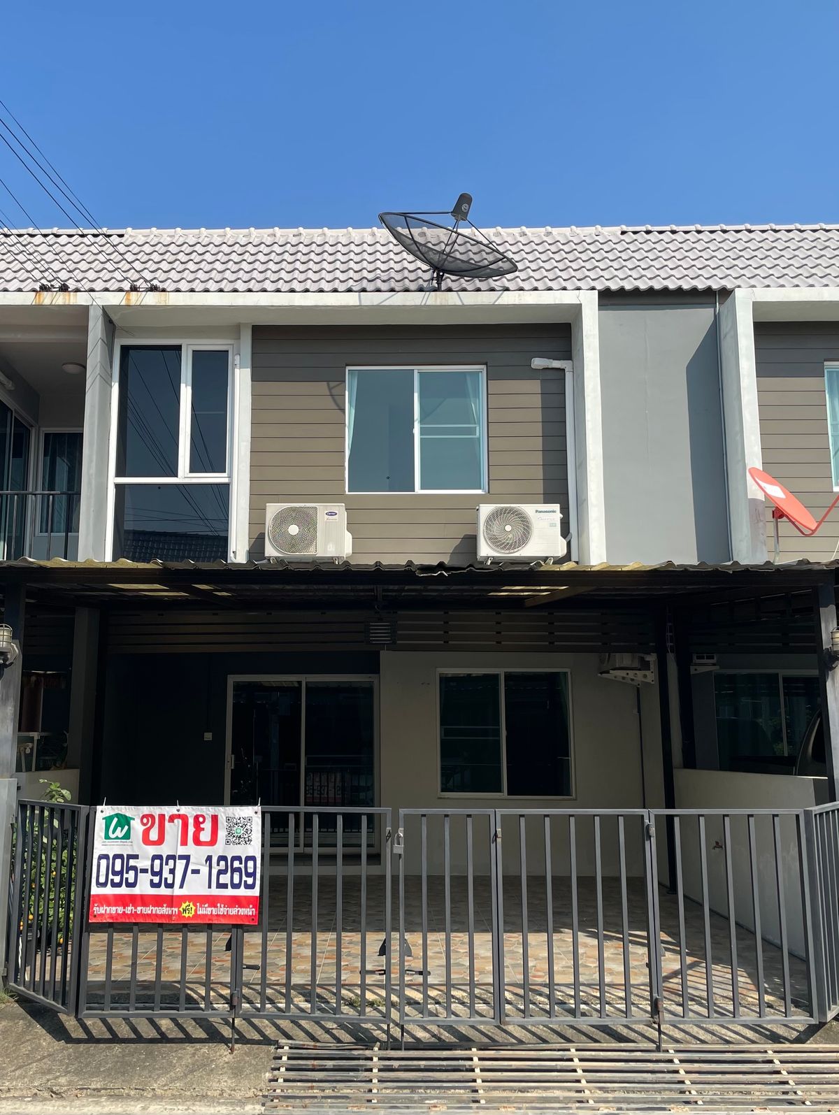 ขายทาวน์โฮมสมุทรปราการ สำโรง : ขายทาวน์โฮม เดอะคัลเลอร์ส พรีเมี่ยม บางนา กม.10