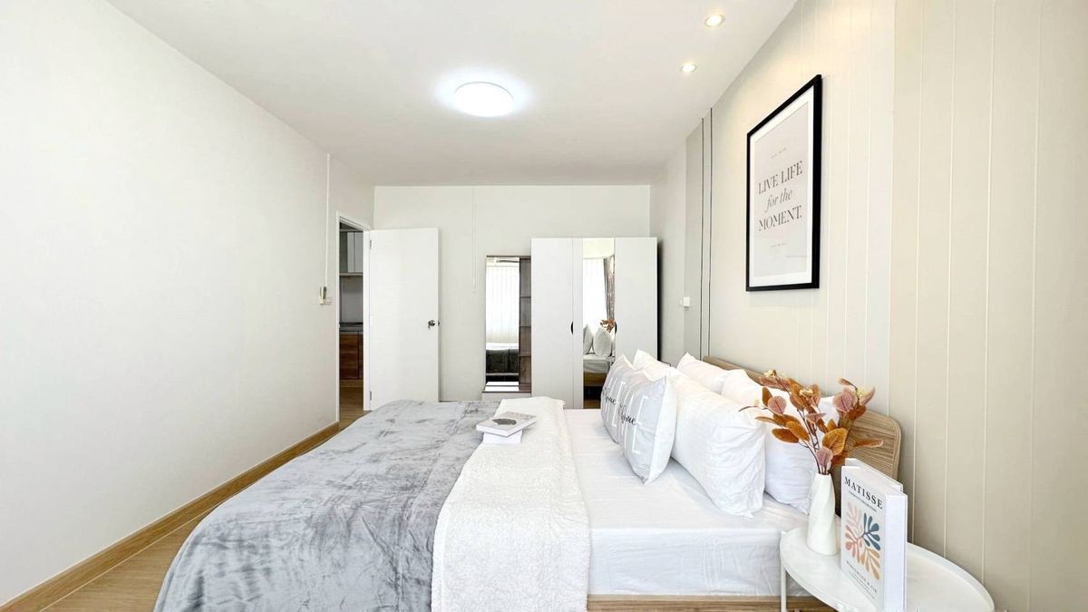 For SaleCondoOnnut, Udomsuk : ✨️ live in a condo but like being at home! 2 bedrooms with a good furniture in Soi Onnuch 46, good location, convenient to travel with the project 🏡 Ban Suan Sukhumvit (𝐁𝐚𝐚𝐧 𝐒𝐮𝐚𝐧 𝐒𝐮𝐤𝐡𝐮𝐦𝐯𝐢𝐭) 🌳