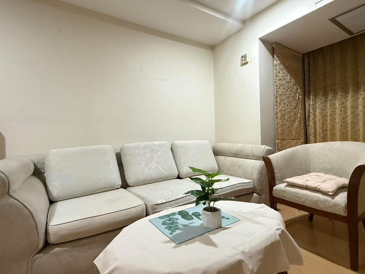 For RentCondoNana, North Nana,Sukhumvit13, Soi Nana : 🔥HOT DEAL🔥Trendy Condominium Sukhumvit 13 ✨Prime Location✨5 minute walk to BTS Nana / Asoke