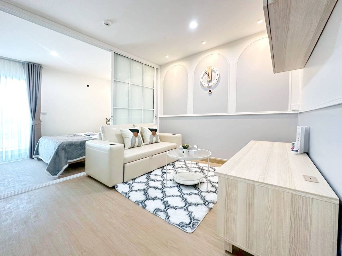 For SaleCondoOnnut, Udomsuk : Who says that Sukhumvit must be expensive? Come to see this room first and will know that “Good price is cute“ still exists! With the project ✨️regent Home 13 Sukhumvit 93 (Regent Home 13 Sukhumvit 93) ✨️ Located in the alley