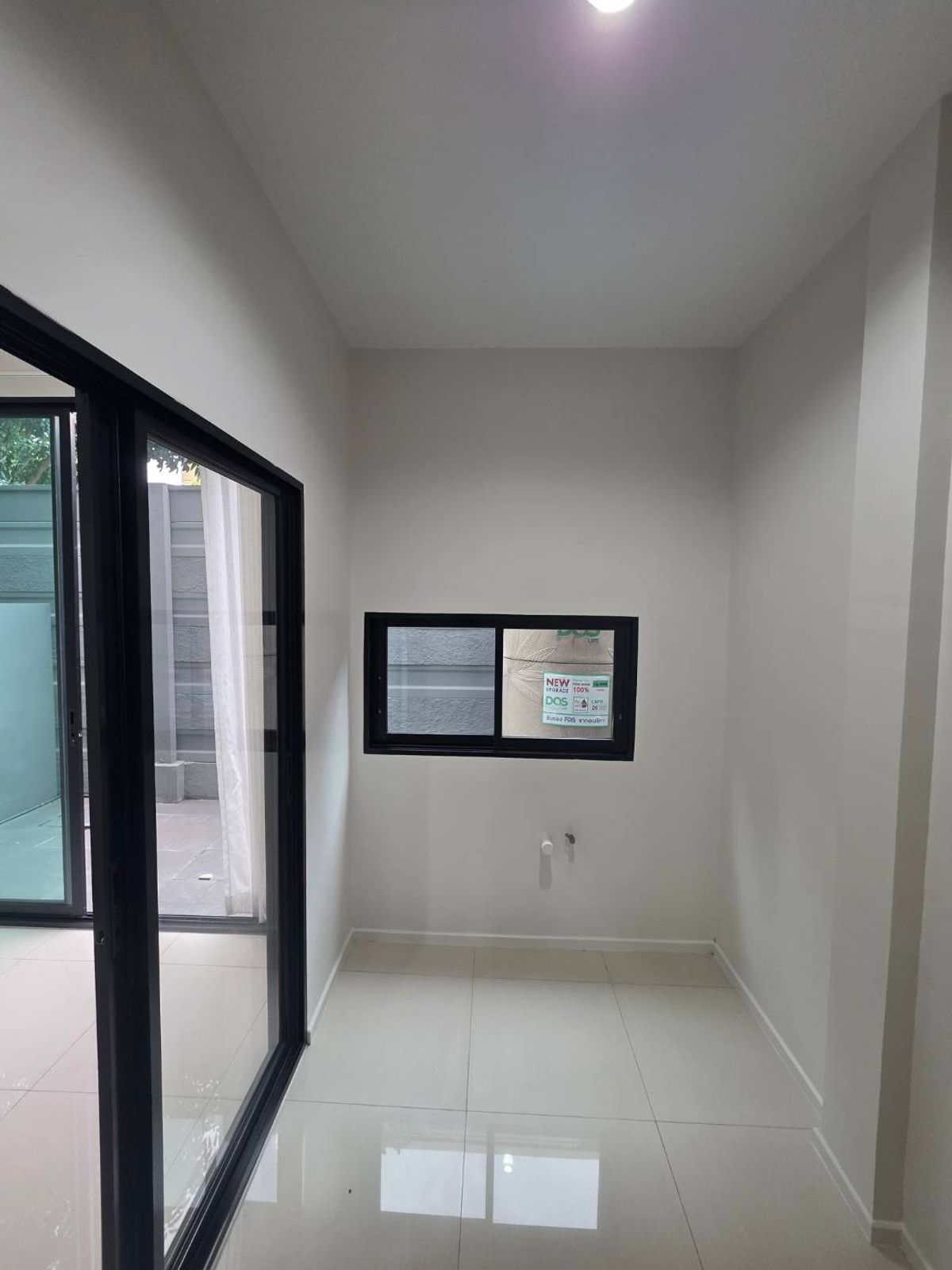 For RentTownhomeVipawadee, Don Mueang, Lak Si : Rent a New Connex House, Don Mueang, near Sears Rangsit, only 7 minutes.
