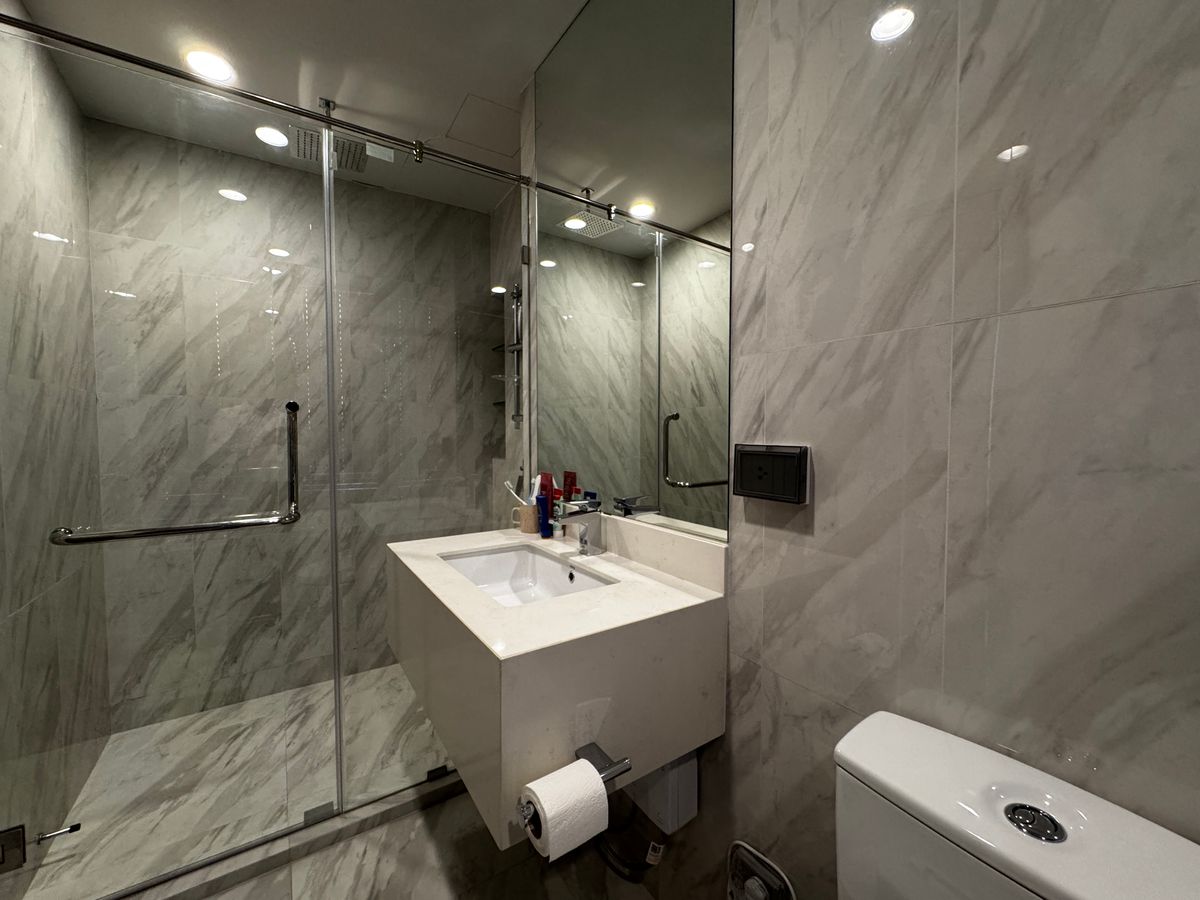 ให้เช่าคอนโดคลองเตย กล้วยน้ำไท : ให้เช่า Coco Parc By Dusit 2 นอน 2 น้ำ ชั้นสูง ห้องสวย ไม่มี Defect ฟรีทำความสะอาดห้อง 4 ครั้ง/เดือน จาก Dusit ตกแต่งอย่างดี …!!!