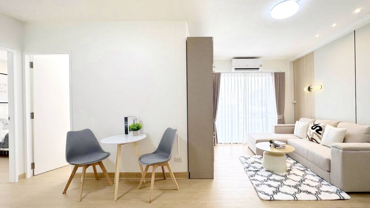 For SaleCondoOnnut, Udomsuk : ✨️ live in a condo but like being at home! 2 bedrooms with a good furniture in Soi Onnuch 46, good location, convenient to travel with the project 🏡 Ban Suan Sukhumvit (𝐁𝐚𝐚𝐧 𝐒𝐮𝐚𝐧 𝐒𝐮𝐤𝐡𝐮𝐦𝐯𝐢𝐭) 🌳