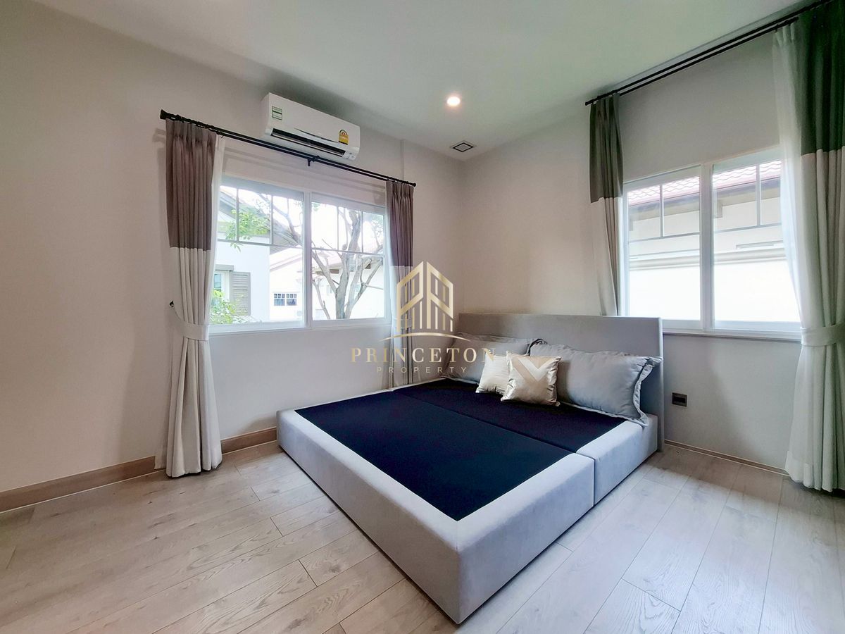 For RentHouseBangna, Bearing, Lasalle : Luxury House For Rent Nantawan Bangna KM.7 📞092-4252445