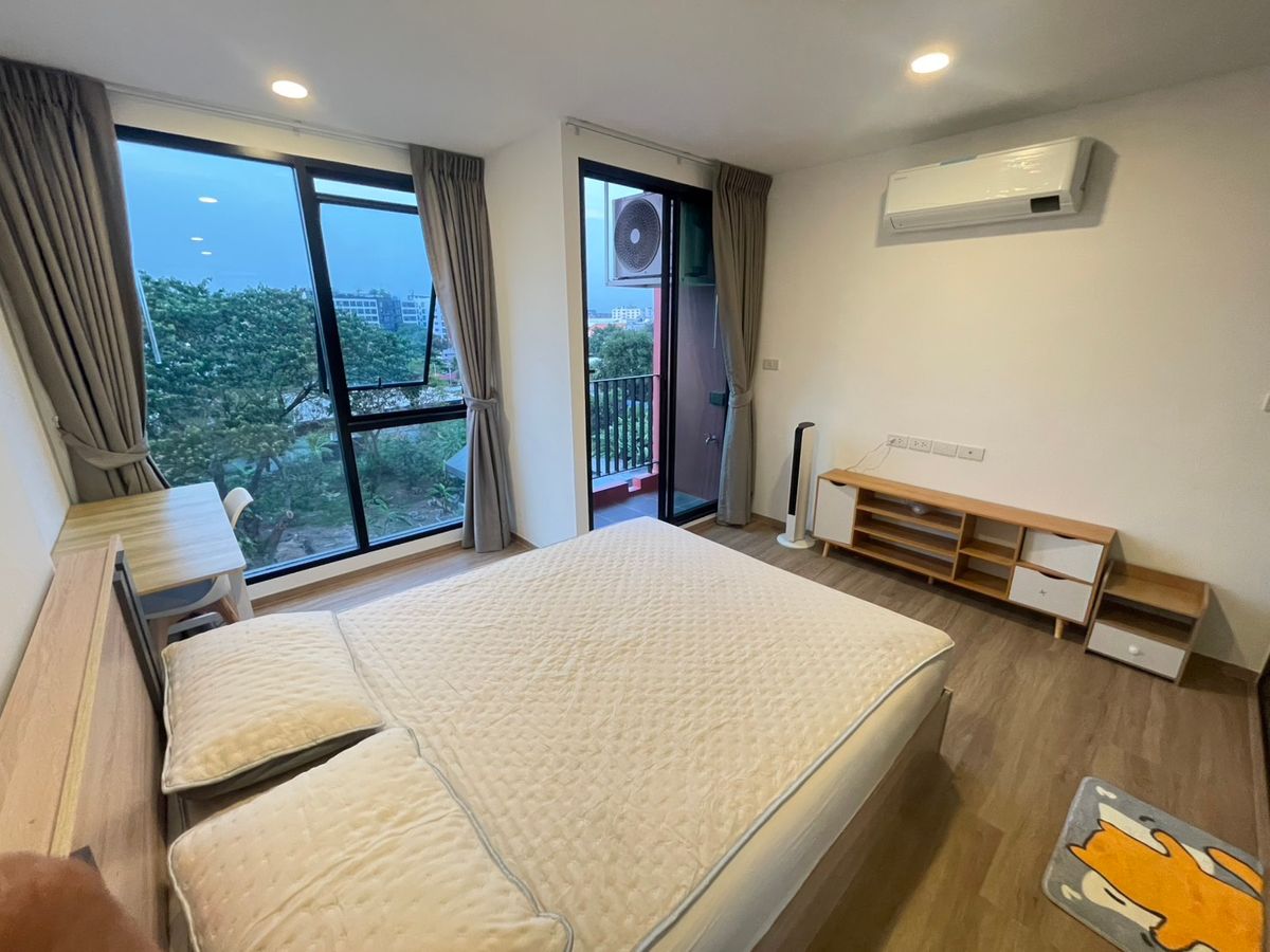 ให้เช่าคอนโดรัชดา ห้วยขวาง : 💕ปล่อยเช่าคอนโด CYBIQ รัชดา 32 ใหม่มือ 1 ขนาด 26 ตร.ม. พร้อมเฟอร์นิเจอร์ครบ💕