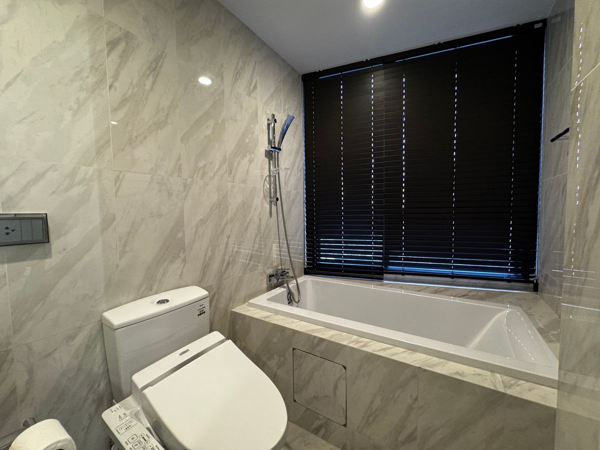 ให้เช่าคอนโดคลองเตย กล้วยน้ำไท : ให้เช่า Coco Parc By Dusit 2 นอน 2 น้ำ ชั้นสูง ห้องสวย ไม่มี Defect ฟรีทำความสะอาดห้อง 4 ครั้ง/เดือน จาก Dusit ตกแต่งอย่างดี …!!!