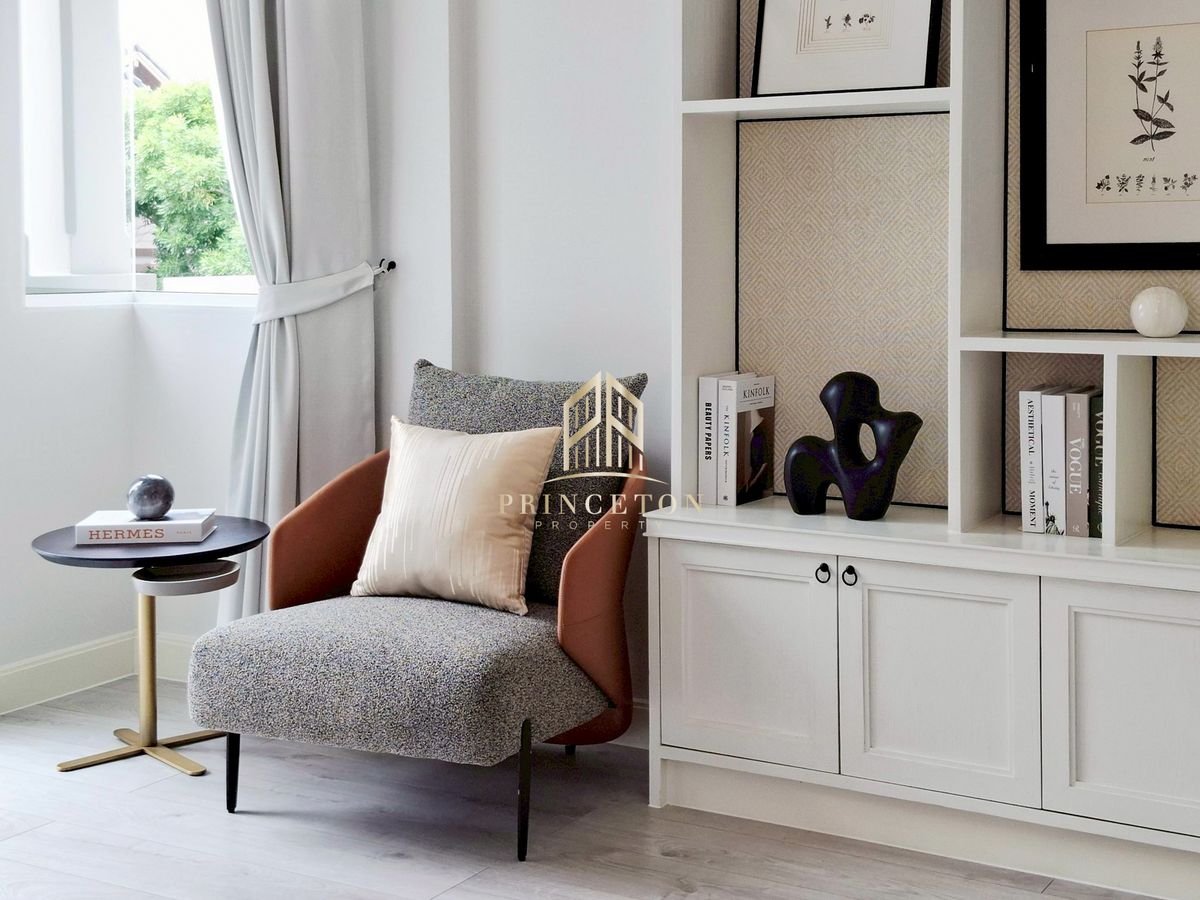 For RentHouseBangna, Bearing, Lasalle : Luxury House For Rent Nantawan Bangna KM.7 📞092-4252445