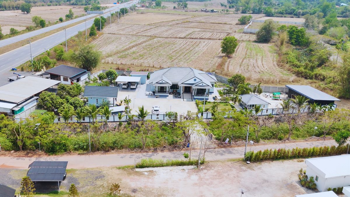 ขายบ้านนครนายก : สวยมาก บ้านสวนหลังใหญ่  อ.ปากพลี จ.นครนายก 1ไร่2งาน71ตรว เหมาะมากครอบครัวใหญ่6-10คน หรือทำบ้านพักตากอากาศ