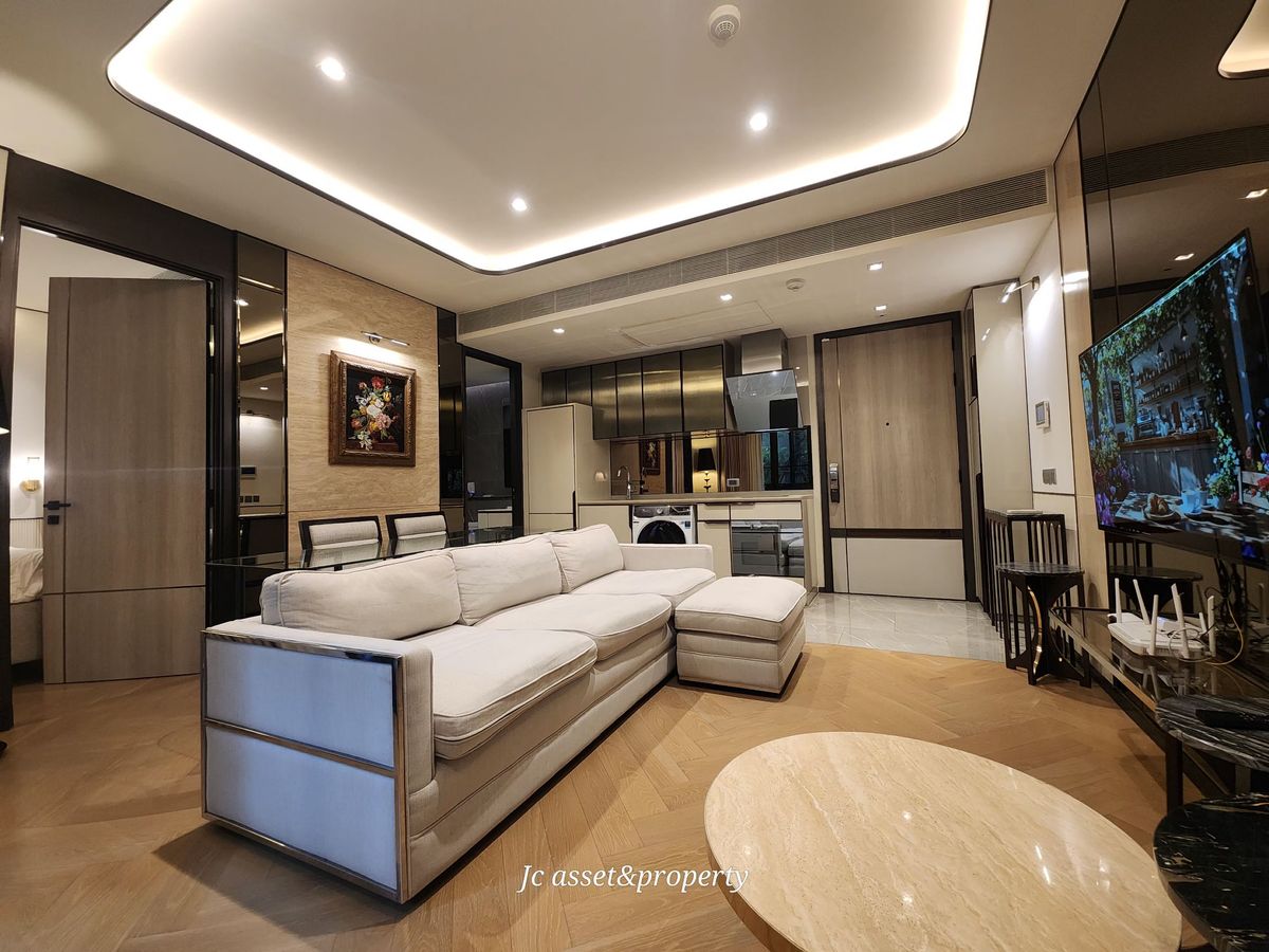 ให้เช่าคอนโดสุขุมวิท อโศก ทองหล่อ : คอนโด ให้เช่า :   The Reserve Sukhumvit 61 (เดอะ รีเซิร์ฟ สุขุมวิท 61)( Luxury)( BTS  Ekkmai ) MK-02  line @livingbkk