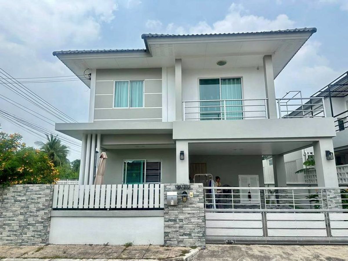 ขายบ้านศรีราชา แหลมฉบัง บ้านบึง : ขายบ้านมือสอง หนองขาม หมู่บ้าน เดอะทรี ศรีราชา หลังหัวมุม 