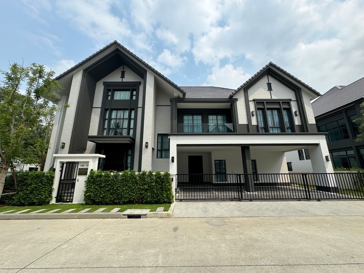 ให้เช่าบ้านบางนา แบริ่ง ลาซาล : 𝐒𝐢𝐧𝐠𝐥𝐞 𝐇𝐨𝐮𝐬𝐞 𝐓𝐡𝐞 𝐂𝐢𝐭𝐲 𝐁𝐚𝐧𝐠𝐧𝐚 2
บ้านเดี่ยว เดอะ ซิตี้ บางนา 2
