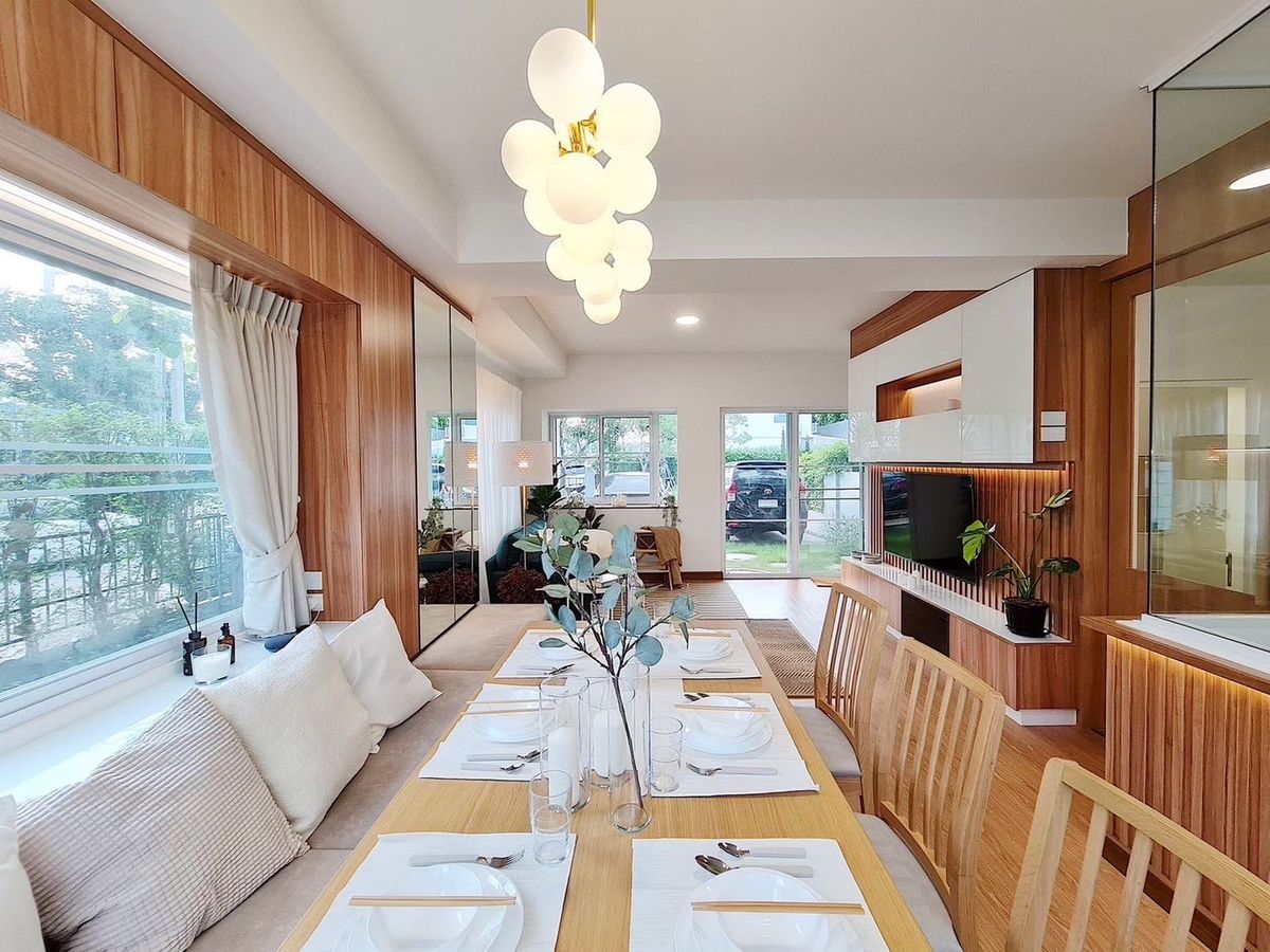 ให้เช่าทาวน์โฮมบางนา แบริ่ง ลาซาล : 💥ForRent💥3Bed • Indy Bangna Ramkhamhang2 🏡 Near Mega Bangna‼️Duplex ✨  Fully Furnished ✨