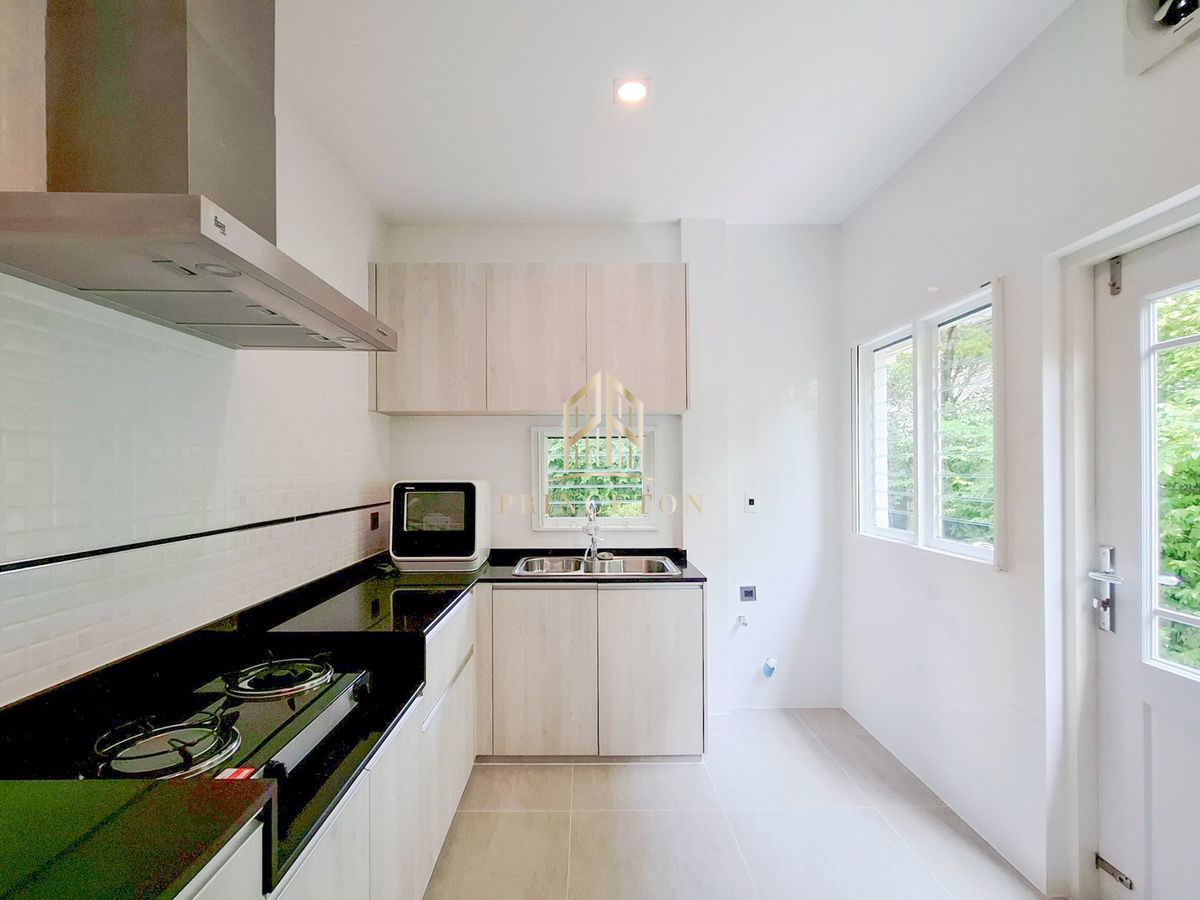 For RentHouseBangna, Bearing, Lasalle : Luxury House For Rent Nantawan Bangna KM.7 📞092-4252445