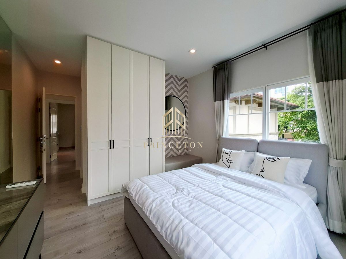 For RentHouseBangna, Bearing, Lasalle : Luxury House For Rent Nantawan Bangna KM.7 📞092-4252445