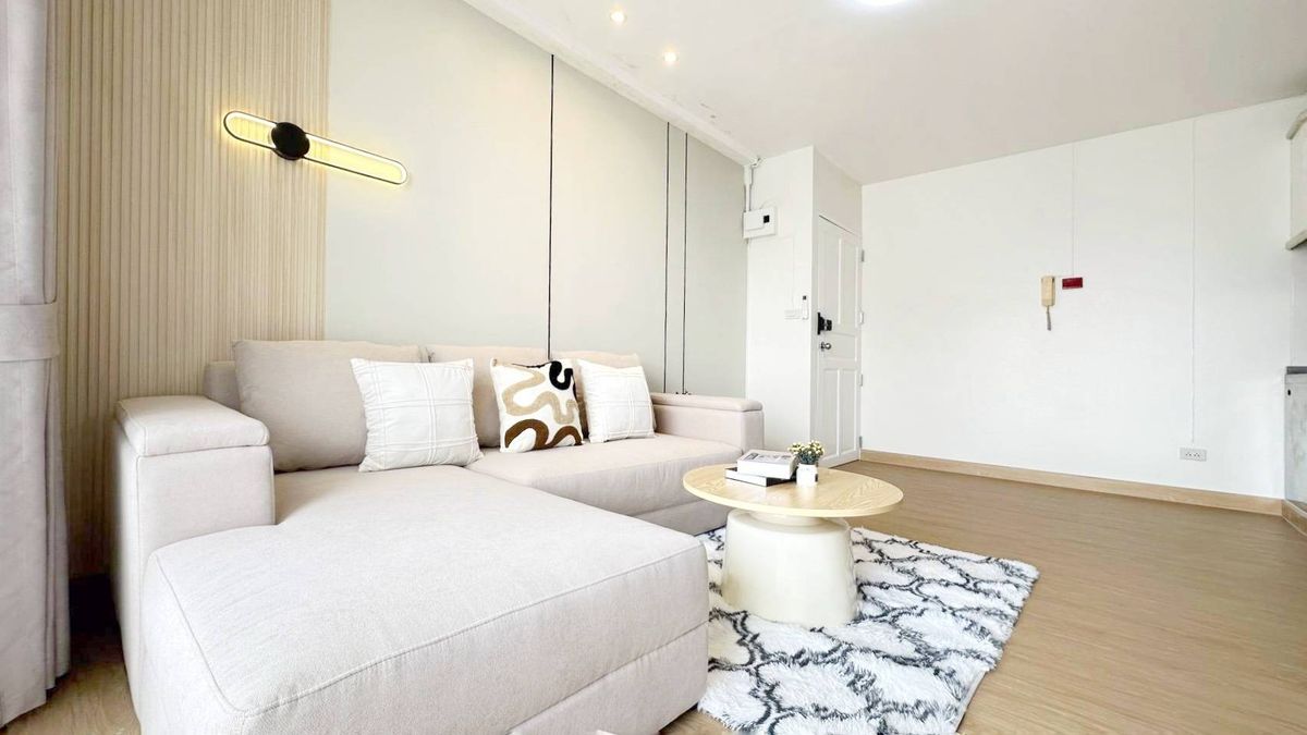 For SaleCondoOnnut, Udomsuk : ✨️ live in a condo but like being at home! 2 bedrooms with a good furniture in Soi Onnuch 46, good location, convenient to travel with the project 🏡 Ban Suan Sukhumvit (𝐁𝐚𝐚𝐧 𝐒𝐮𝐚𝐧 𝐒𝐮𝐤𝐡𝐮𝐦𝐯𝐢𝐭) 🌳