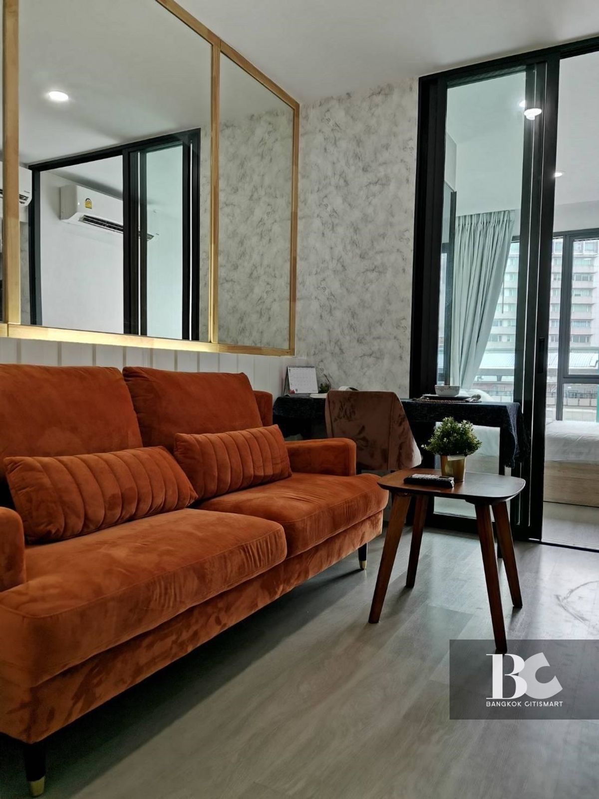 For SaleCondoKasetsart, Ratchayothin : Condo attached to Bang Bua, big room, very good price. Ciela Sriipatum.