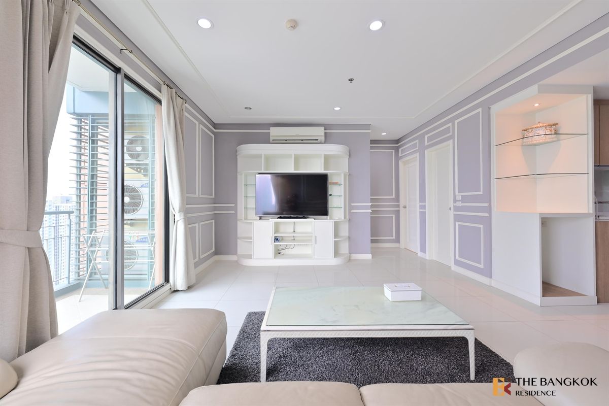 ให้เช่าคอนโดพระราม 9 เพชรบุรีตัดใหม่ RCA : 🔥For Rent - 45k!! Villa Asoke (2b2b / 82 sq.m.) 📞Call 065-824-2382 : ป๋อง