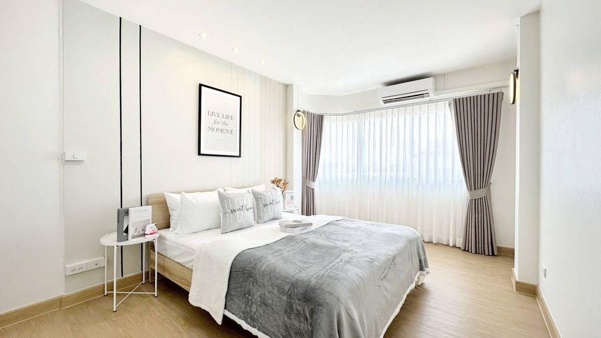For SaleCondoOnnut, Udomsuk : ✨️ live in a condo but like being at home! 2 bedrooms with a good furniture in Soi Onnuch 46, good location, convenient to travel with the project 🏡 Ban Suan Sukhumvit (𝐁𝐚𝐚𝐧 𝐒𝐮𝐚𝐧 𝐒𝐮𝐤𝐡𝐮𝐦𝐯𝐢𝐭) 🌳